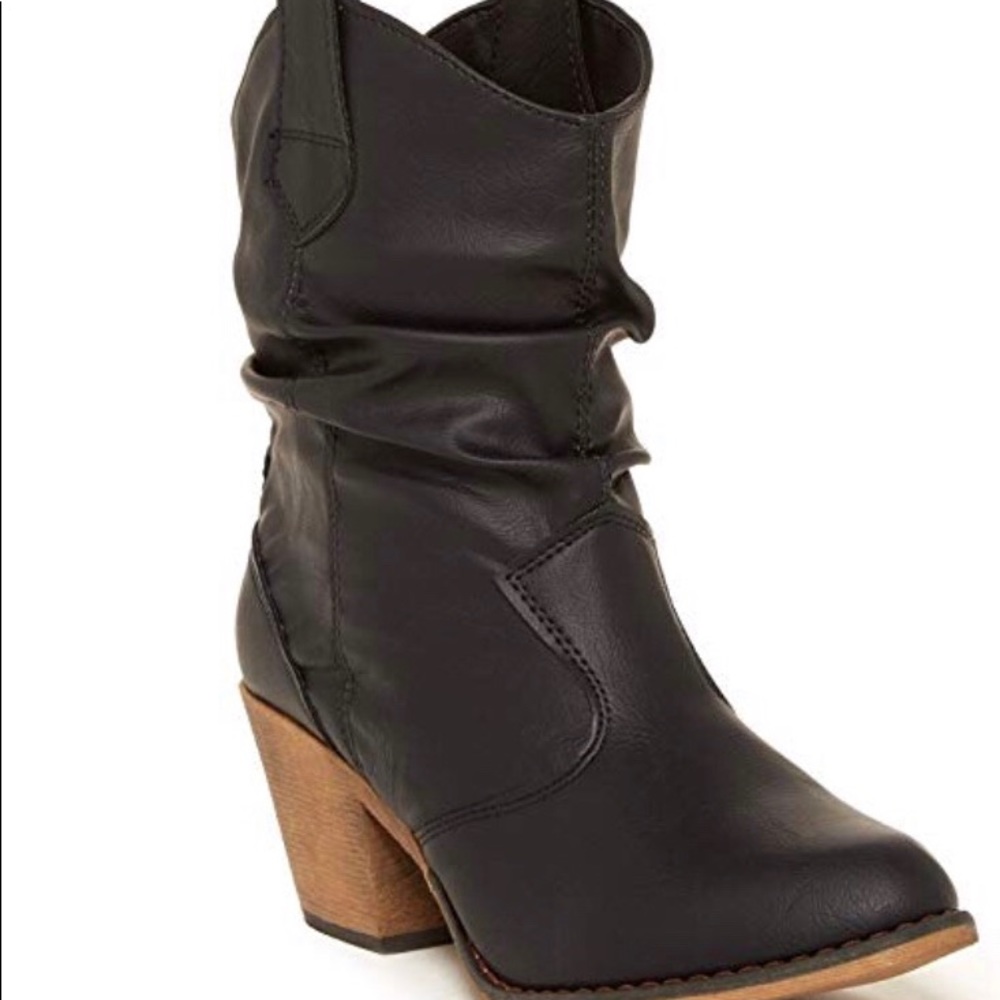 Women's Modern Western Cowboy Distressed Boot